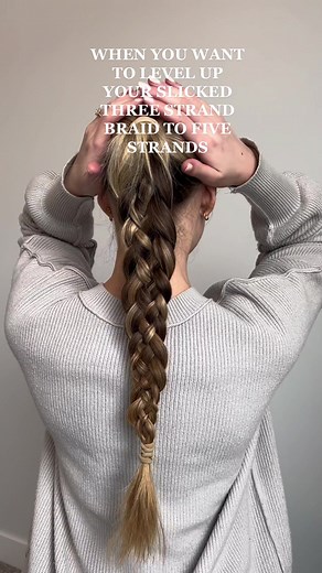 More like a ponytail weave😏 do we like? #hairstyle #braidstutorial #braidedponytail #hairtutorial #heatlesshairstyles #viralponytail
