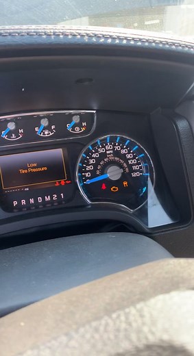 You’ll have that on them big jobs. #ford #f150 #clapped #builtfordtough