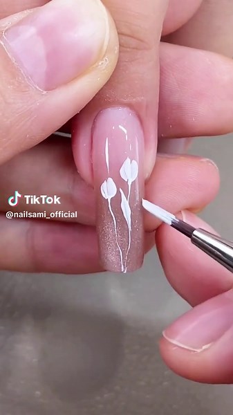 Tulip Nail Tutorial: Elegant Spring Design