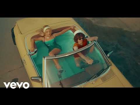 Sabrina Carpenter - Espresso (Official Video)