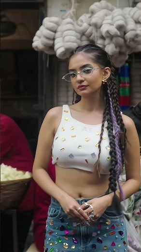 Anushka sen in street #shorts #anushkasen