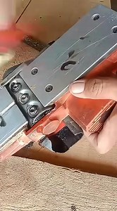 Planing machine lubrication process for smooth operation #shorts