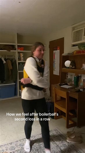 #wearenotokay we trusted paint and we will continue to trust paint. Venmo for alc @ maddiebrink7 #roadto100 #notb1gchamps #hatemylife #emmakuhl @Biscuit