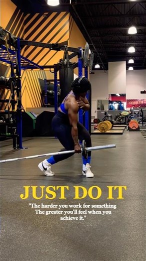 #justdoit #nike #shortsviral #strongwomen #motivation #youtubeshorts