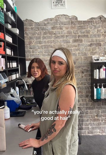 Funny Hairdresser Moments That Make You Laugh