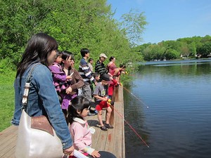 Weekend Picks: Spring Festival and 5Ks