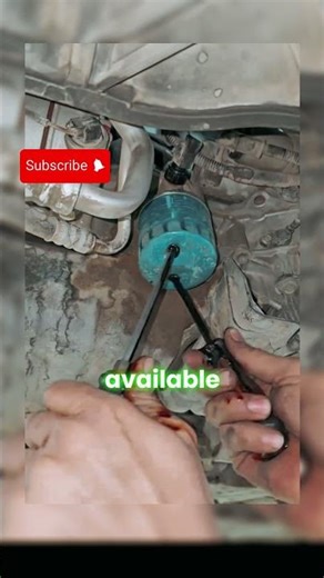 How Mechanics Free a Stuck Oil Filter - Mechanic Tricks #automobile #mechanic #shorts