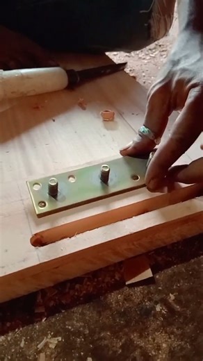 Traditional Woodworking Techniques with a Chisel#satisfyingvideo #carpentry #woodworking #woodwork