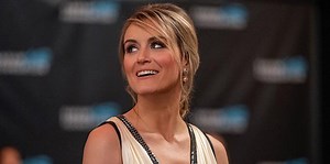 Orange Is the New Black Finally Says 'Bisexual'—In Its 89th Episode