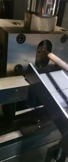 Automatic Round Bar Cutter Made in China #machine #cncmill #factory