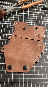 Crafting the Ultimate EDC Mini Wallet | Veg-Tanned Leather #asmr #leathercraft