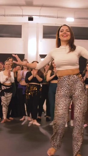 116K views · 1.3K reactions | #. . . #cairo #egypt #caironightlife #show #bellydancequeens #bellydancelove #bellydancing #fyp #bellydancer #bellydancesuperstars #arabic #orientalstyle #dancing #bellydancelife #bellydanceshow #oriental #bellydancers #raqssharqi #cairo #bellydanceglobal #orientaldancer #rakssharki #orientaldance #dansöz #party #workout #bellydance_queens #رقصة #مصر #زقراط | Raqs Bellydancer Lover | Facebook