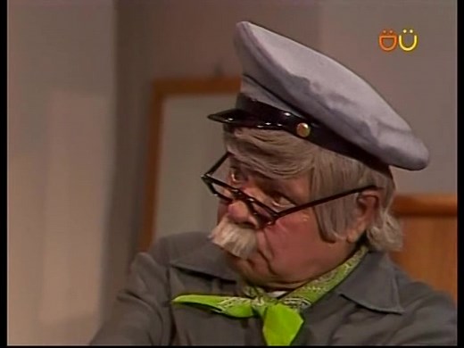 El Chavo Policía - Capitulo 218 de Chespirito