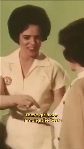 🛒 Supermarket Checkout in 1965: A Blast from the Past!