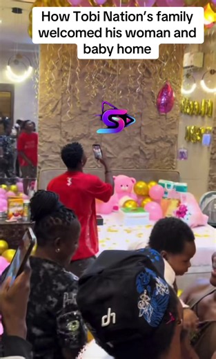 How Tobi Nation’s family welcomed his woman and baby home @Tobi Nation @Thug_girl👩🏽🔫 #tobination #thugboy #smartbm #fyp