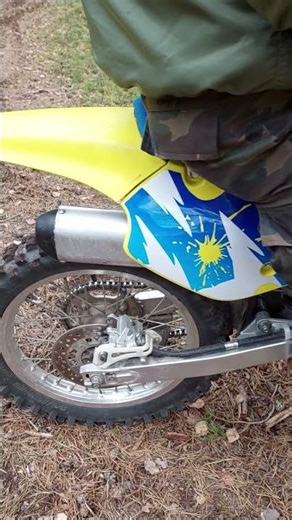 RM85 Crispy Two Stroke Sound #shorts #suzuki