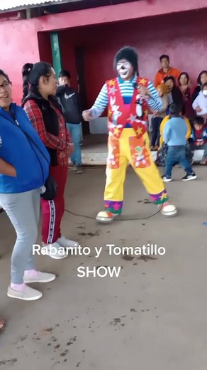 Rabanito y Tomatillo Show: Conociendo a Paola, Elena y Norma