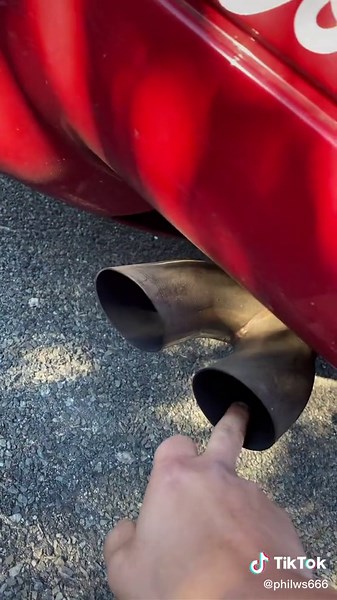 Car Exhaust Pipe Smoke Test: How to Check for Engine Problems