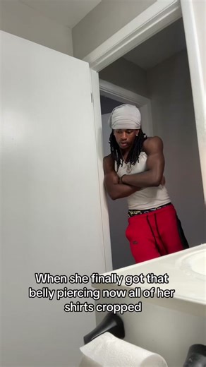 Stylish Crop Tops for Trendy Outfits | Belly Piercing Fashion