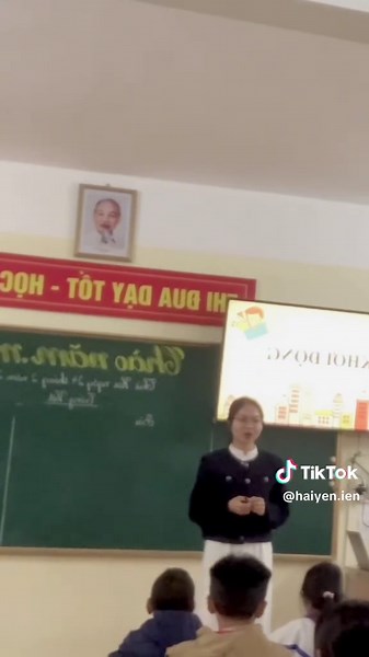 Thu nhập của sinh viên sư phạm tại Đại học Hoa Lư
