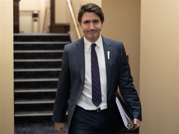 GOLDSTEIN: Size, cost of civil service out of control under Trudeau government, report finds