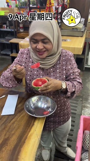 太好吃了😋吃到连皮都想吃🍉🔥粉丝福利🔥promotion🔥 2 free 1🔥 4 free 3🔥🇲🇾马六甲 小西瓜Melaka baby water melon