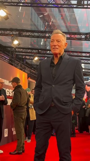Bruce Springsteen on the red carpet at the London premiere of Deliver Me From Nowhere 👏. (October 15, 2025) | E Street Nation