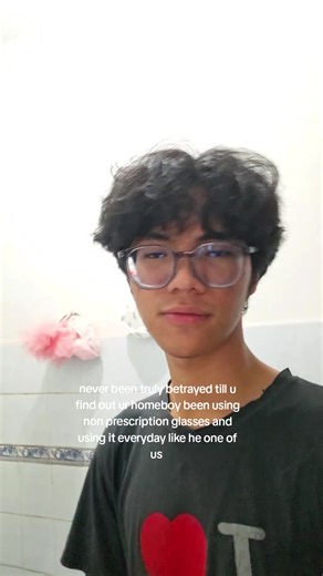 #glasses #snitch #egodeath #betrayal #ribs