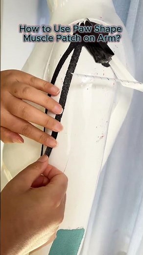 How to Use Kinesiology Tape on Shoulder? - GSP Paw Shape Muscle Patch #shorts