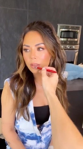 Janel Parrish on Instagram: "Glam for a fun lil project yesterday 🤭 by the amazing @emmawillishmu @contourfossa"