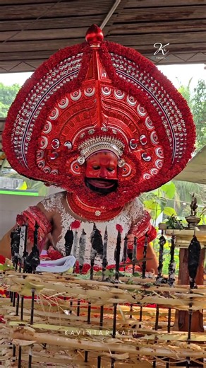kathivanoor veeran #theyyam #travel #uthsavam #kannur #kerala #india #art #devotional #devasthanam