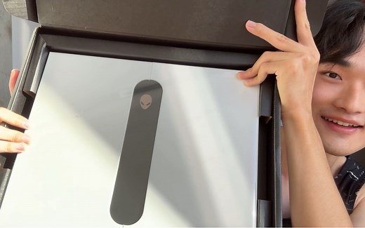 外星人笔记本Alienware X14 R2开箱！