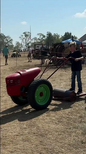 That looks like fun! David Bradley walk behind 👍 Steam O Rama, Halltown Missouri #shorts