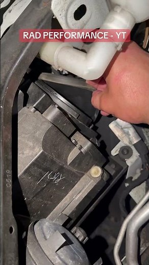 One Headlight?… I Changed My Car Bulb in 3 Minutes Instead 😳💡