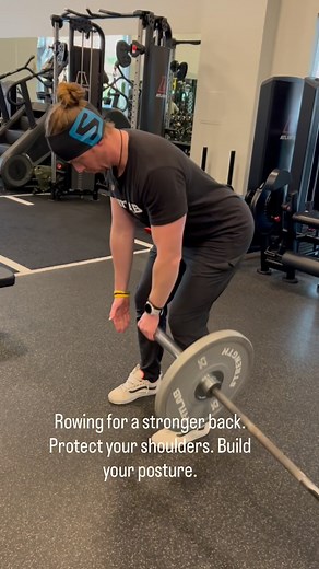 FITLAB®️ on Instagram: "Bent-over rows aren’t just a “back day” move. They are a posture and shoulder-health essential. Here’s what they do: •Strengthen your lats & upper back •Support shoulder stability •Improve posture (especially if you sit or stand a lot) •Build grip strength •Reduce low-back strain when done with proper bracing Technique keys: ✔️ Neutral spine ✔️ Core braced ✔️ Elbows drive back, not up ✔️ No momentum, control the eccentric A stronger back = better lifts, better posture, be