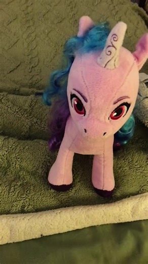 Izzy Moonbow 💙💜🦄. #mylittlepony #mlp #mlpfandom #mlpfim #izzymoonbow