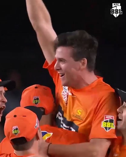 Two outstanding clubs. One epic rivalry. 🙌 Here's the last ball from every Sixers 🆚 Scorchers BBL Final! #BBL15 | BBL
