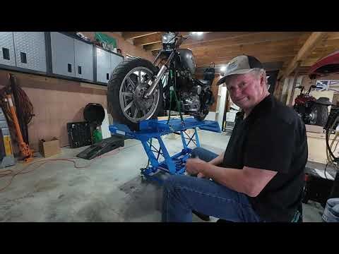 Princess Auto 1000lb motorcycle lift