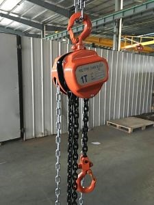 [Hot Item] Heavy-Duty Manual Chain Hoist for Small Lifting Tasks