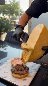 Dubai’nin en iyi burgeri #reklam | Urfa Gurme (İlyas Eş)