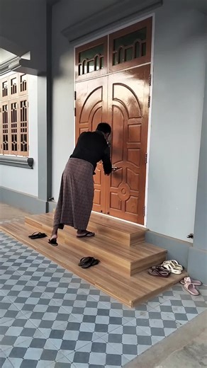 ချစ်သားလေး13နှစ်ပြည့်သားလေးလိုချင်တဲ့Gray f15လေးနဲ့surpriseလုပ် | grey f15