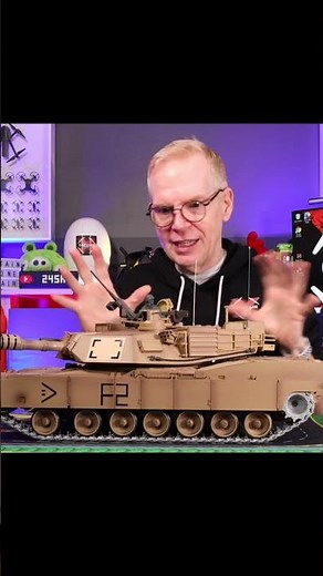 A Closer Look At the M1A2 RC Tank