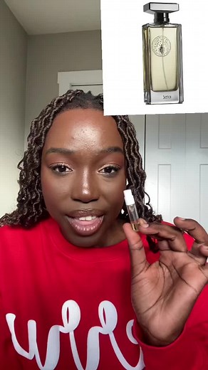 Sketch by Maison Violet #perfume #maisonvioletsketch #maisonviolet #fragrance #greenscreensticker