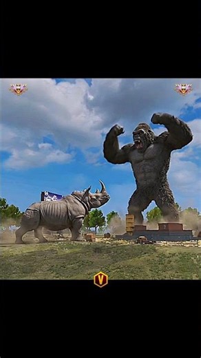 🦍 Vs 🦏 Fight 😰 Free Fire Short Story #freefireshorts #ffstory #trend #fyp #invincible