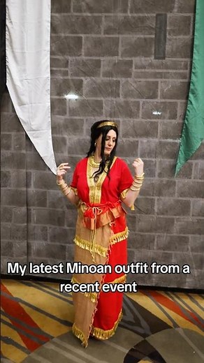My latest Minoan outfit from a recent event! #minoan #ancient #mysca #fashionhistory #greek