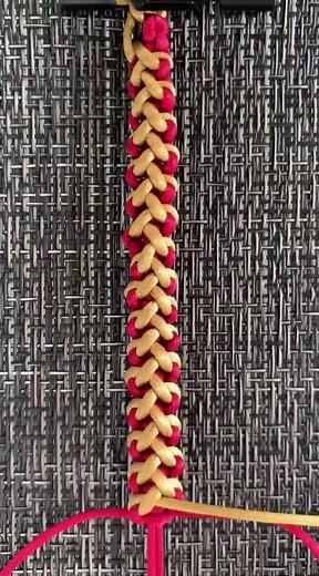 1.8K views | How to make a bracelet simply #diy #bracelet #pulseras #accessories #BoUXL6oNrT4 | Buildboxentertainment | Facebook