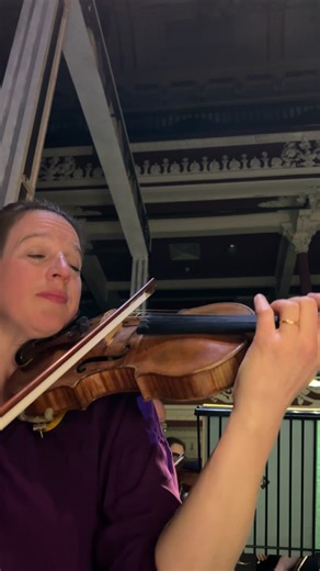When the orchestra are on stage for an opera 👀 We dropped in on #ONBoccanegra rehearsals last week and caught up with Katie Stillman — see what it looks (and sounds!) like from right in front of the Orchestra Leader's chair 🤯 We open at St George's Hall for Bradford 2025 on Thursday 👉 bit.ly/ONBoccanegra | Opera North