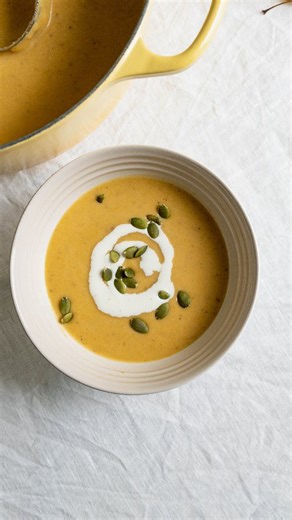 Spiced butternut squash and pear soup for fall