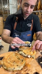 635K views · 12K reactions | Make a bowl of flavorful Taiwanese lo mein and they actually love it! | 西班牙陈挺 | Facebook