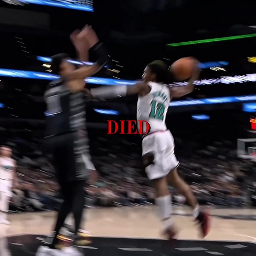 Basketball Highlights and Edits: Twizzy Logoless Clips